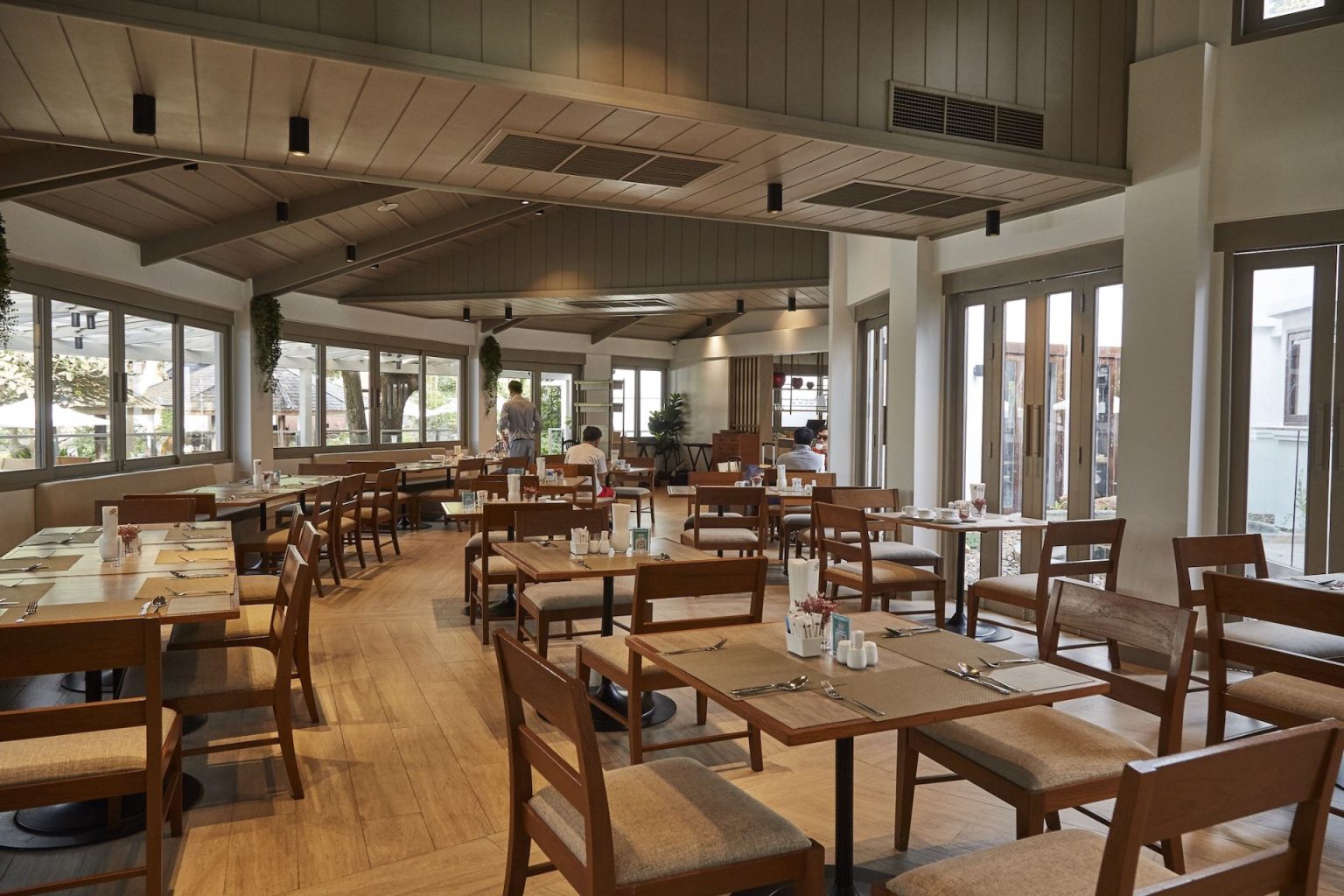 Woodlands Resort - Garden Cafe Restaurant for breakfast4